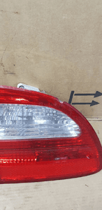 Lampa lewy tył tylna lewa Mercedes W211 Kombi A2118201364 4