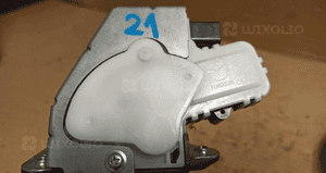 Zamek klapy tył mazda 2 nr C6728 3