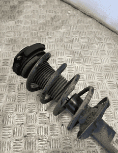 AMORTYZATOR ZWROTNICA PRAWY AUDI A3 8P FL CABRIO 2