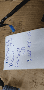 Wiązka instalacja drzwi prawy przód BMW I E81 9118108 7