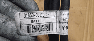 Wiązka instalacja akumulatora klema plusowa Kia Sportage III 91850-3U110 7