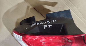 Lampa prawa tył tylna ford focus MK3 hb 5D 6