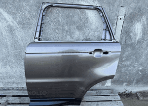 Drzwi tyl tylne lewe range rover sport L494 2013- 1