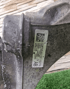 WACHACZ ZWROTNICA AMORTYZATOR MINI F55 F56 F57 4