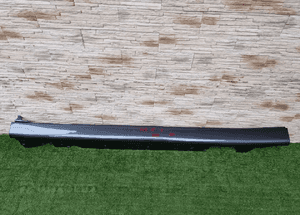 Listwa progowa lewa bmw X1 F48 m pakiet kolor B39 1