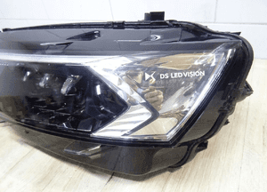 Lampa lewa citroen DS7 crossback 9831755780 2