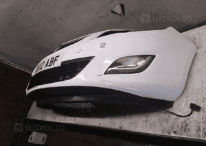Zderzak przód przedni do opel astra j 4 iv biały Z40R  halogeny 4