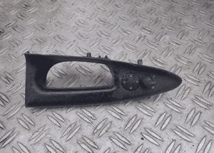PRZEŁĄCZNIK LUSTEREK AUDI A4 B5 8D1867171C RADOM 1