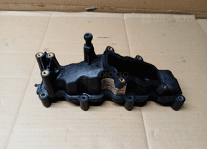 Kolektor ssący prawy Audi A6 C6 2.7 TDI 059129712N 1