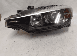 Przod przednia lampa lewa bmw F30 F31 3
