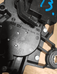 SILNICZEK WYCIERACZKI TYŁ VW POLO IV 6Q6955711C 0390201596 2