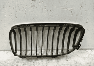 Atrapa gril nerka prawa bmw iii 3 E90 E91 lift lci 08- 2