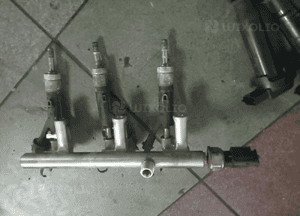 listwa wtryskowa citroen peugeot 1.2 thp 9802438180