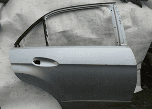 Mercedes e-klasa W212 sedan drzwi prawe tylne 1
