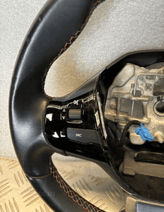 Kierownica skora multi peugeot 308 ii 2 98084115XU 2