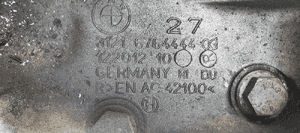 Zwrotnica piasta prawy przód przednia prawa BMW 3 E91 6764444 7