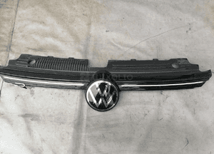 Atrapa grill radar Vw Golf 8 VIII 5WA907572B 1