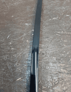 Bmw F33 listwa szyby czołowej prawa 10
