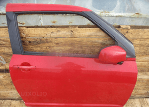 Drzwi przód przednie prawe suzuki swift iv 4 5D 1