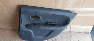 Boczek tapicerka prawy tył tylna prawa Nissan Note E11 2