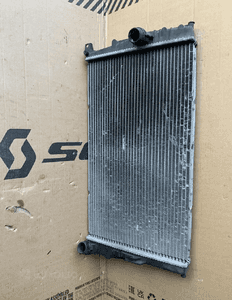 Chlodnica Wody BMW F30 F20 F36 2.0D Manual 7600511 ORG. 1