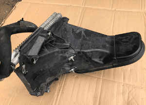 Kierownica powietrza dolot prawy 9X23-8C464 Jaguar XF X250 3,0 D 1