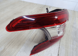 LAMPA TYLNA LEWA 9677817680 PEUGEOT 308 led 4