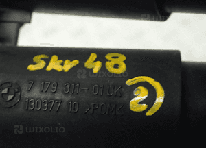 Dysza spryskiwacz lampy reflektora bmw E90 E91 E92 7179311 3