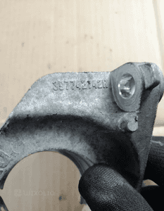 Łapa podpora półosi Renault Dacia 0.9 TCE 3