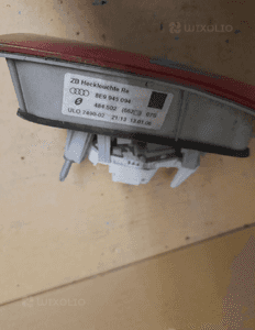 LAMPA PRAWY TYŁ AUDI A4 B7 nr 8E9945094 2