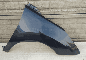 Peugeot 3008 błotnik przedni prawy 1