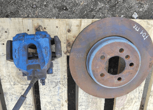 Bmw 7 F01 3.0D N57 tarcza zacisk tył hamulce tylne komplet stan igła 7