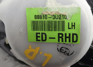 PASY BEZPIECZEŃSTWA PRAWY / LEWY PRZÓD KIA SPORTAGE III 88810-3U210 / 88820-3U200 4