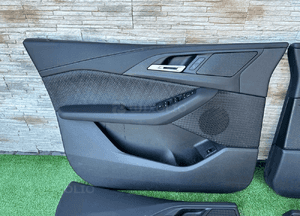 TAPICERKA TAPICERKI BMW 2 U06 4