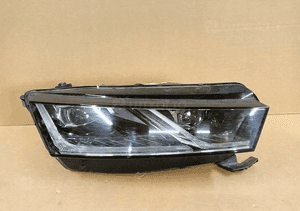 Lampa prawa prawy full led skoda octavia iv 4 5E3 20- 1