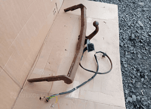 Hak holowniczy Nissan Almera Tino 1022651 3