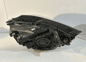 Audi Q3 83A Lampa przednia LED Lewa - 14646 6