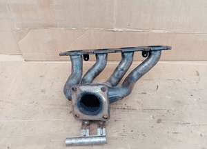 Kolektor wydechowy Audi A3 8P 1.6 FSI 2