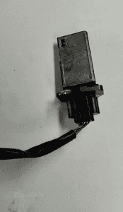 Przepływomierz powietrza nissan qashqai J10 1.6 16V 22680-7S000 4