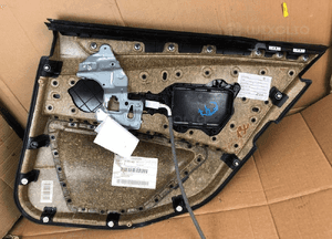 Boczek drzwi tylny lewy bmw 5 E60 kombi E61 lift 3