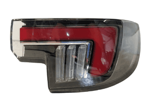 Opel corsa mokka b lampa tył tylna prawa oryginał 1