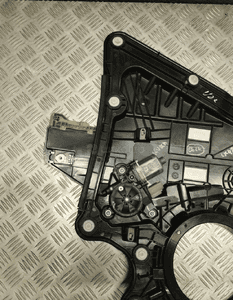 Ford kuga MK3 podnośnik szyby prawa tylna 2
