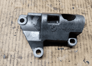 Wspornik łapa alternatora BMW 5 E39 3.0D 2247619 1