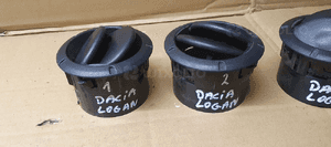 Kratka nawiewu powietrza lewa prawa przód przednia Dacia Logan 8200464605 3