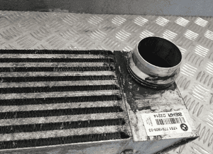 Bmw E60 E61 E64 chłodnica powietrza intercooler 7791909 11