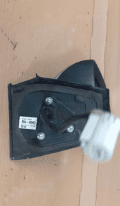 Lusterko prawe 3 pin toyota yaris ii 1E7 srebrny nr 87910-0D210 2