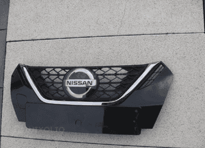 Nissan micra K14 lift 2016 atrapa pod radar 2