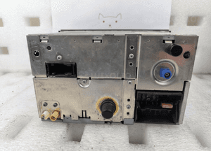 VOLKSWAGEN TOUAREG I RADIO NAWIGACJA 7L6035191H Nie działa Ekran 3