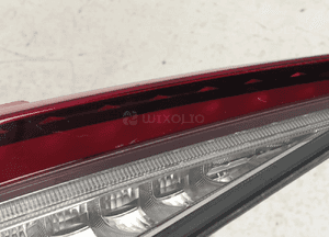 Skoda enyaq lampa w klapę lewy tył tylna lewa oryginał 4