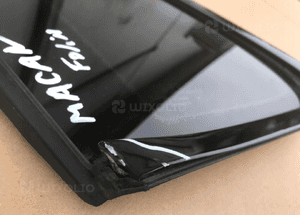 Szyba boczna lewa tył trójkat Porsche Macan 95B845297 3